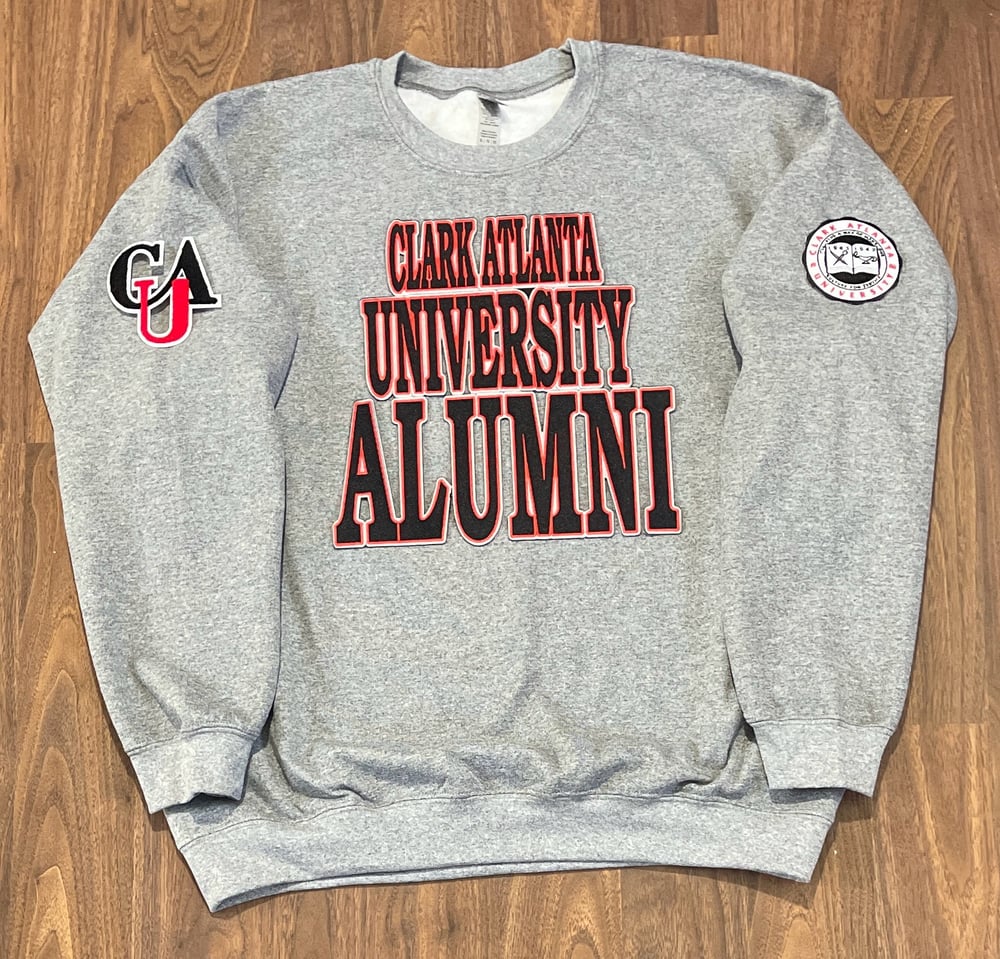 CLARK ATLANTA UNIVERSITY ALUMNI EMBROIDED CREWNECK SWEATSHIRT