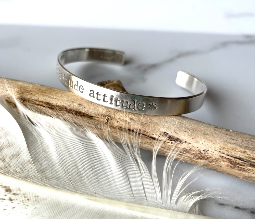Gratitude attitude stamped silver cuff bracelet. Grateful loa 925 silver bangle. Law of attraction.