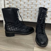 Image 4 of VINCE CAMUTO genu leather blac quilted combat boots