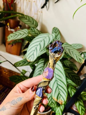 Image of Eclipse Manifesting Pen Rainbow Geode