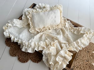 Image of cream ruffle layer set