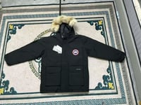 Image 10 of Canada Goöse Jacket