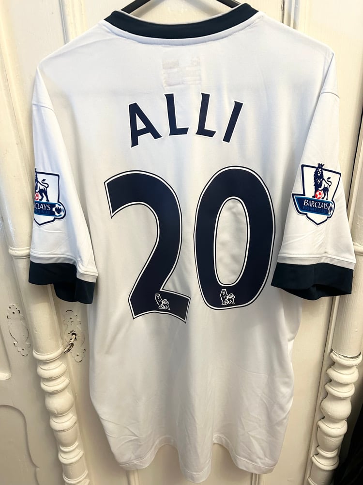 Image of Tottenham Hotspur “ALLI 20” 2015/16 Home Shirt + PL patches  (M)