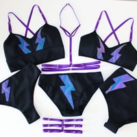 Image 4 of The Flash Thigh Garter