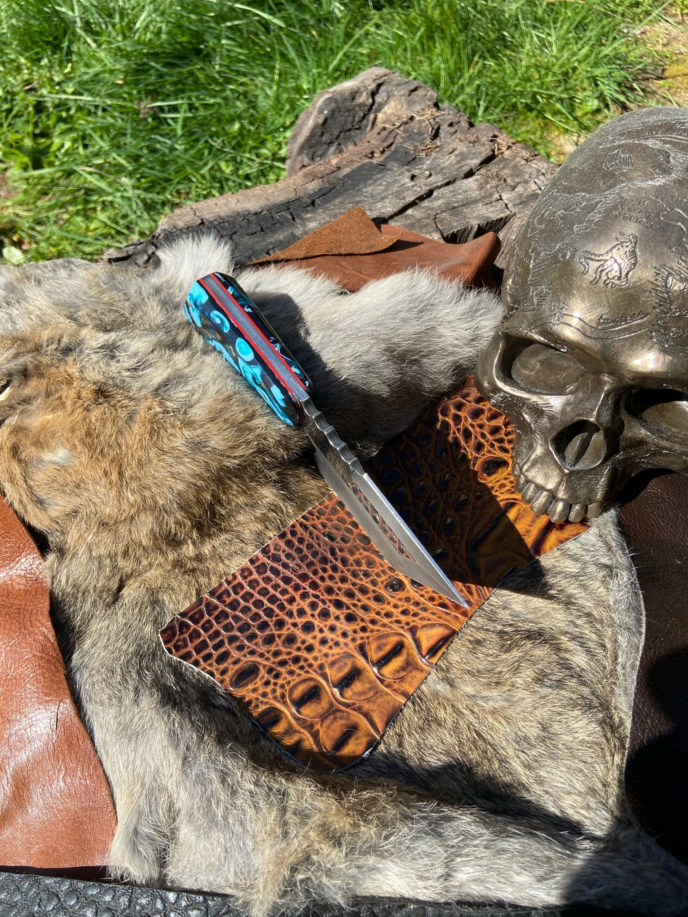 Image of Really clean Tonto style knife. 
