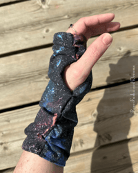 Image 6 of Silk Lined Fingerless Gloves (Style Original Slouch)