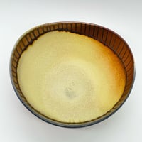 Image 3 of Medium Serving Bowl 1