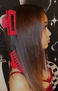 Image 4 of 2pc Red Claw Clips 