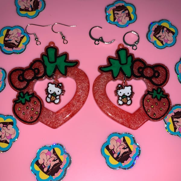 Image of Strawberry Kitty Earrings 