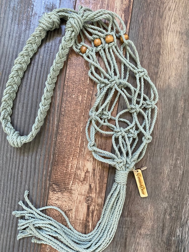 Image of Macrame wine tote