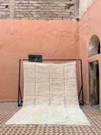 Image 1 of Tapis 182