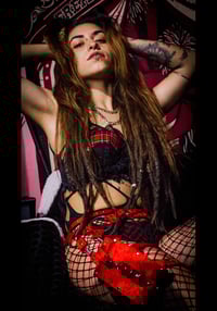 Image 5 of Velvet Queen