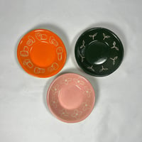 Image 1 of Circle Cutie Dishes