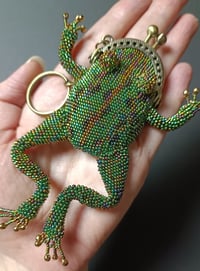 Image 4 of Beaded Frog Coin Purse