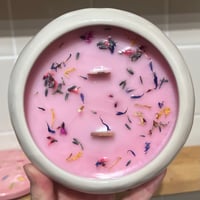 Image 2 of pink sugar cookie scented candle