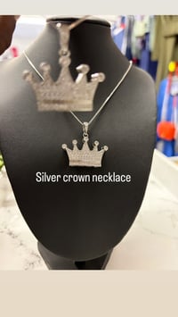 Silver crown necklace 