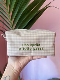 Image 1 of Beauty Case Uno spritz e tutto passa