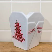 Image 3 of seaweed & iris scented candle