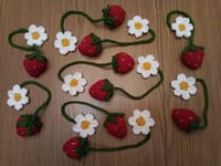 Image 3 of Strawberries by Mama Sumuji 