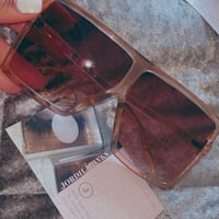 Image 4 of “Meet Me in Miami” Shades.