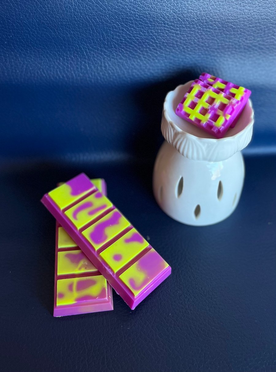 Image of Passionfruit Pineapple | Soy + Beeswax Melt