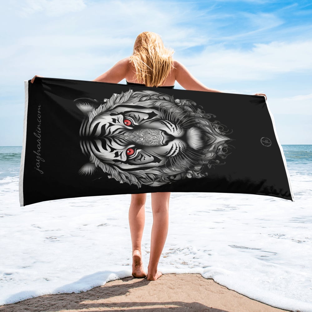 Towel White and Black Tiger