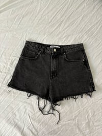 Image 1 of Zara black shorts // 38