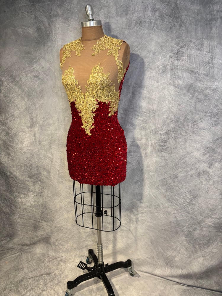 Image of Red Lace Applique Dress (size 6) 