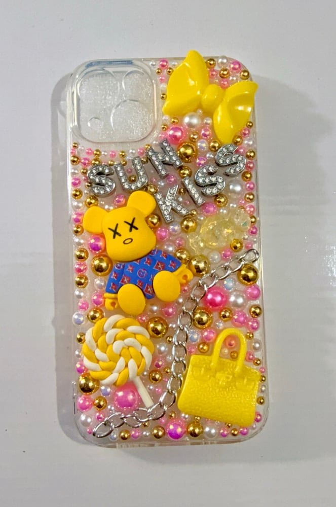 Image of sun kiss customiPhone 13 junk case 