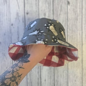 Image of Reversible Bucket Hat- Popcorn 