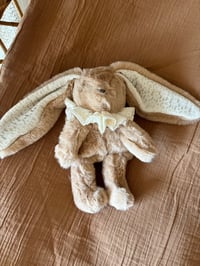 Image 4 of DOUDOU LAPINE EN DENTELLE