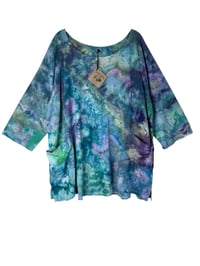 Image 2 of 1XL Cotton Woven Forager Top in Mermaid Watercolor Ice Dye