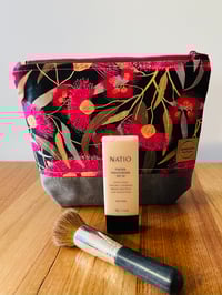 Image 2 of Fabric Zipper Pouch - Pink Gumflowers