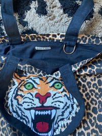 Image 11 of Extra large leopard embroidery patch tote bag