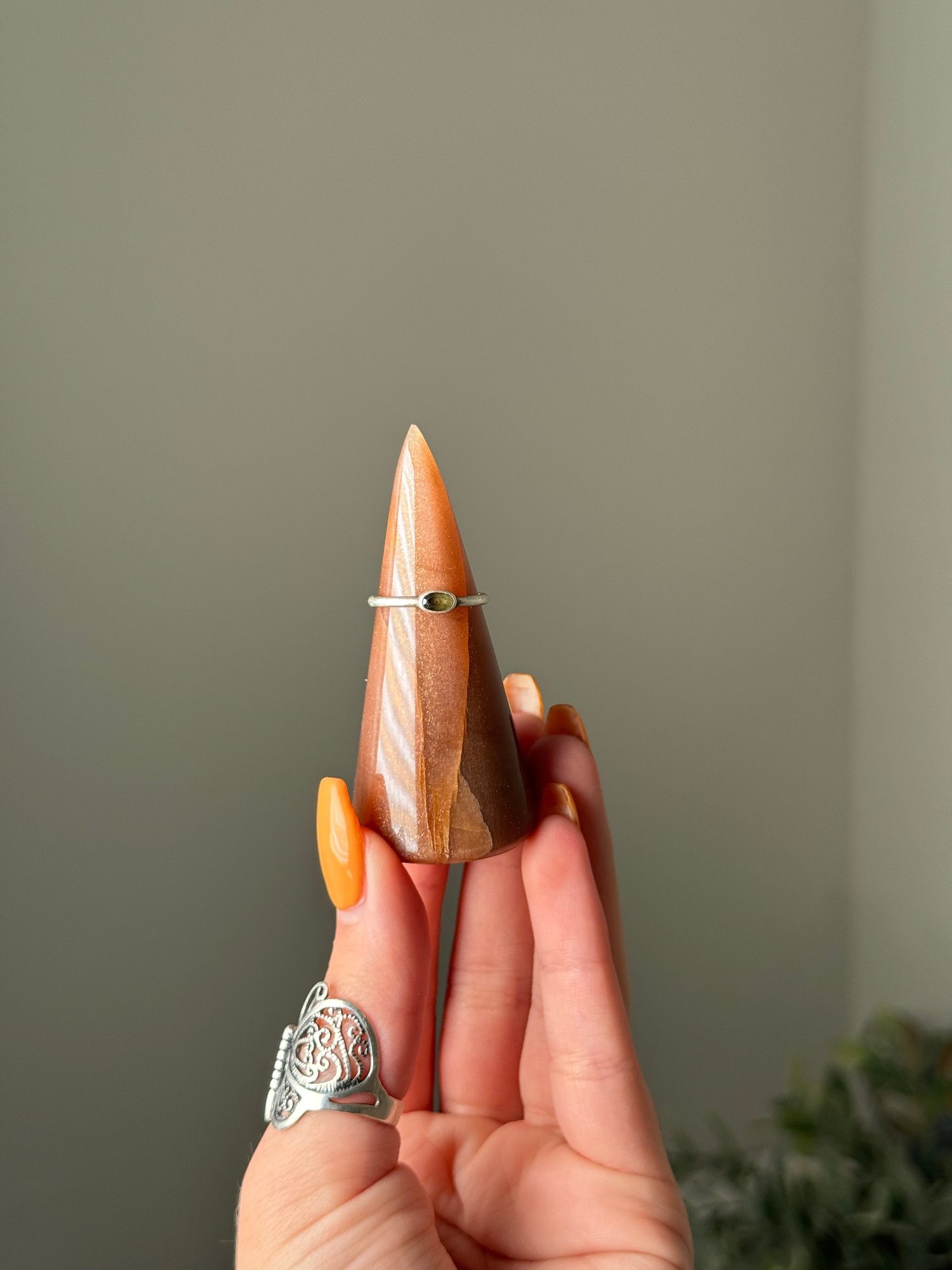 PEACH MOONSTONE WITH SUNSTONE RING HOLDERS