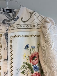 Image 9 of Picnic jacket (medium)