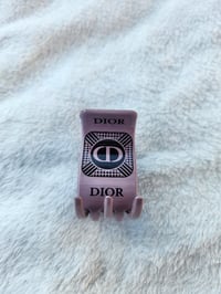 Image 2 of Large Clip to hold Whenu