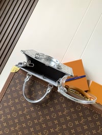 Image 6 of LV Silver On The Go