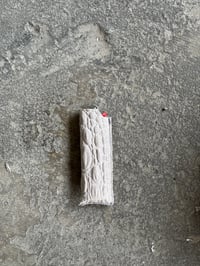 Image 2 of BASIC LIGHTERCASE WHITE