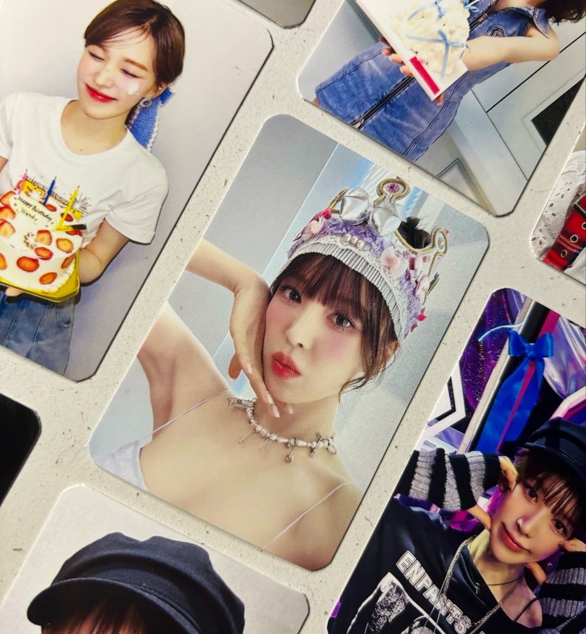 Image of Wendy photocards 