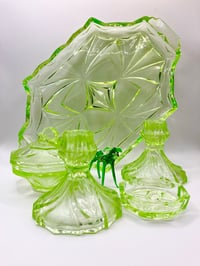Image 4 of Uranium Glass Trinket Set
