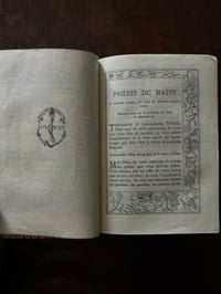 Image 6 of Paroissien de la renaissance, 1874! Intérieur en soie pourpre!