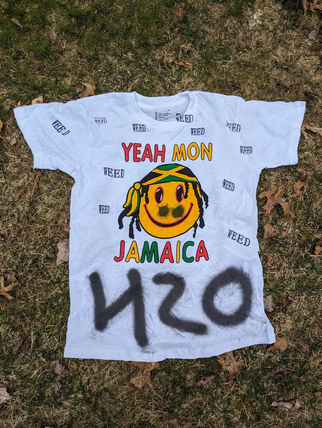 Jamica Weed C@ Shirt 1/1