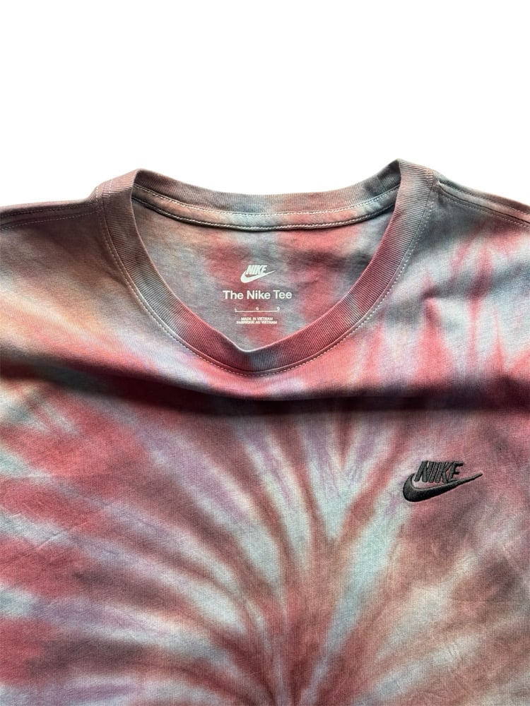 Image of Nike Tee Tie Dye 1 of 1 ( 6 Sizes )