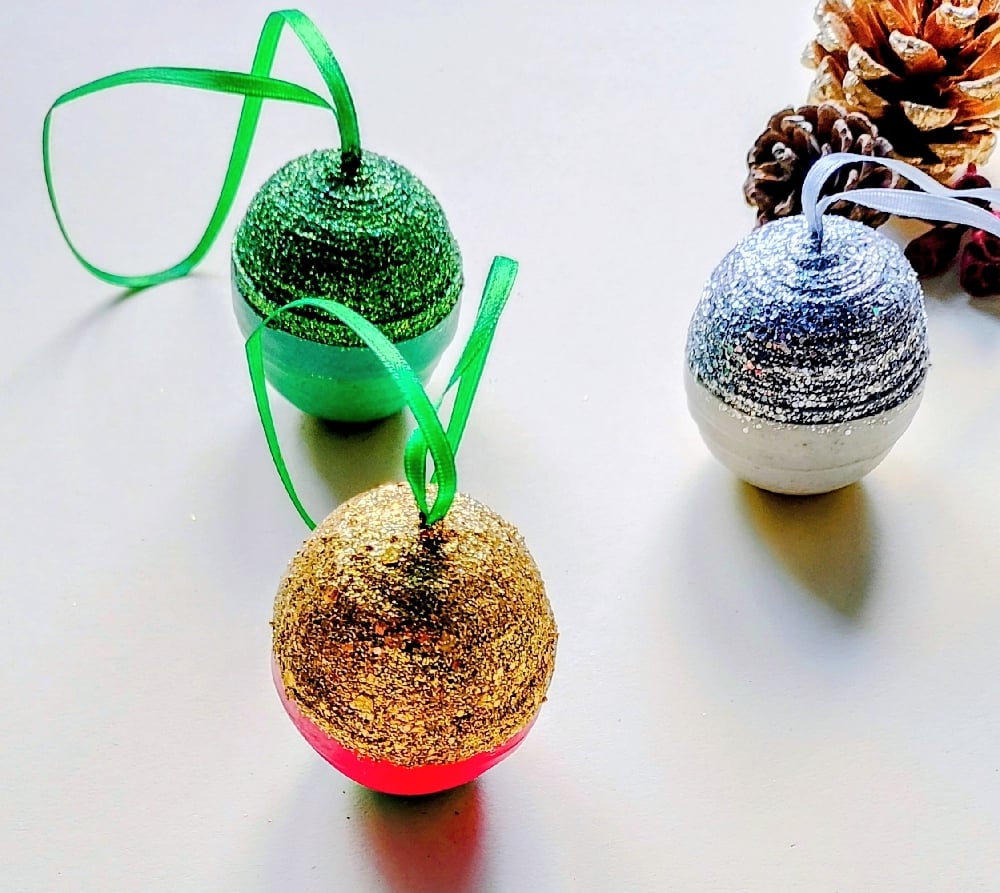 Image of Glitzy Glam Baubles 3