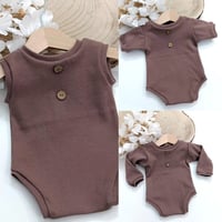 Image 1 of Photoshooting newborn boys bodysuit Robbie| brown