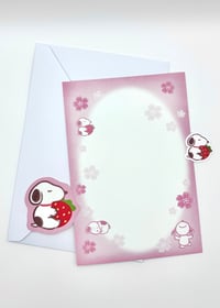Image 2 of Sakura Snoopy Stationery Set