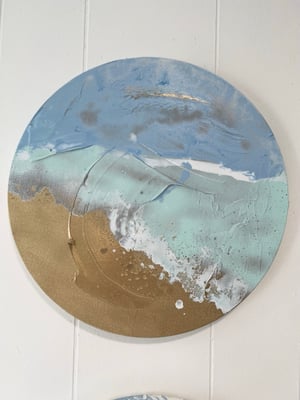 Image of “beach bubbles”
