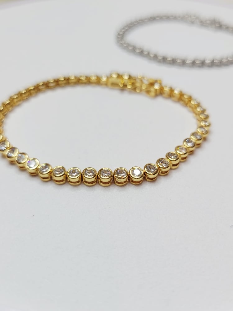 Image of Dazzling Bracelet 