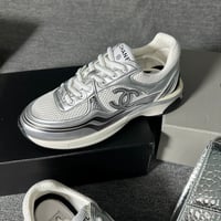 Image 2 of WOMENS PLUTO SILVER RUNNERS